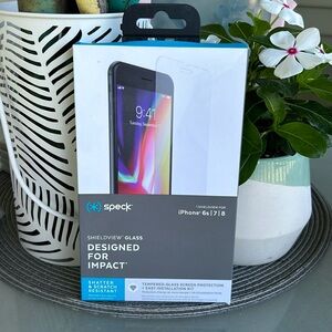 🩶5/$30 Speck Apple iPhone SE / iPhone 8 / iPhone 7 Glass Screen Protector NEW